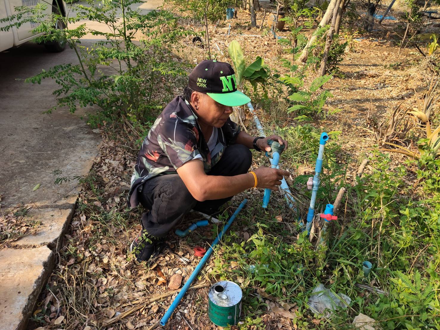 กองช่าง อบต.หนองม่วง ซ่อมแซมระประปาหมู่ที่ 8