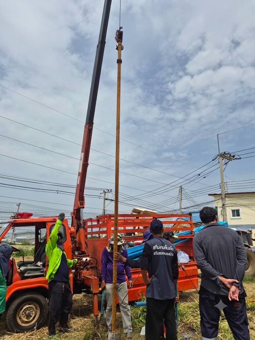 ทีมช่าง อบต.หนองม่วง เปลี่ยนท่อซัมเมอร์ส หมู่ 7 (หมู่บ้านภูภิรมย์) แก้ไขระบบประปาใหม่