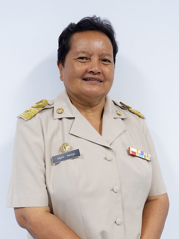 นฤพร
